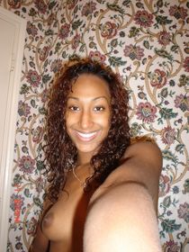 Ebony women exhibitionists