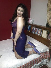 Sunrise Addams coge en la