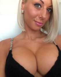 Czech granny Vera Delight